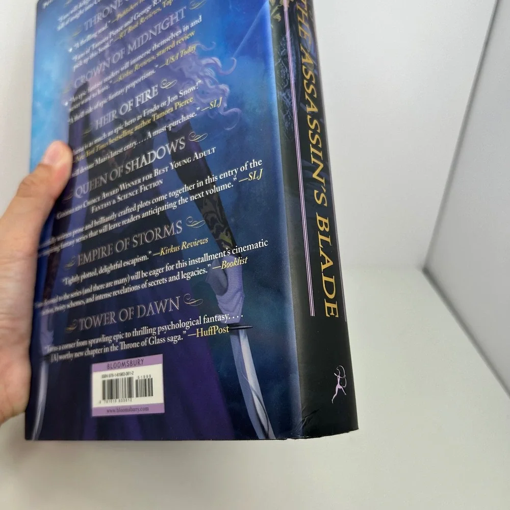 The Assassin's Blade Hardcover by Sarah J. Maas Throne of Glass